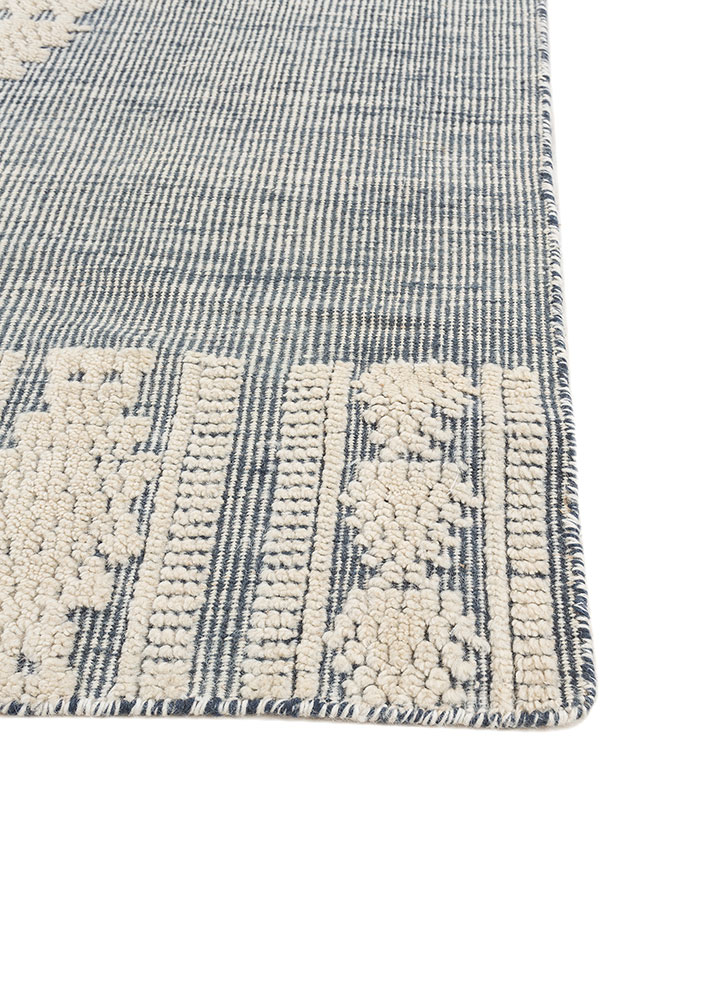 zuri blue wool hand knotted Rug - Corner