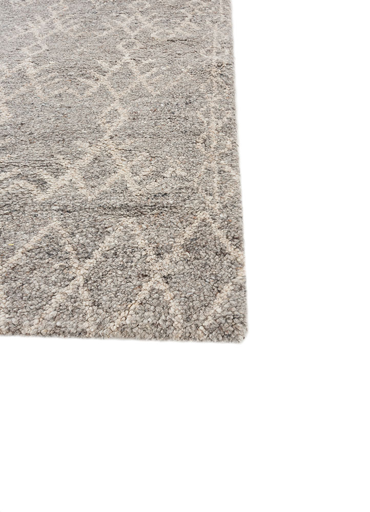 zuri grey and black wool hand knotted Rug - Corner