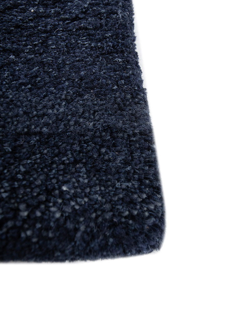 manifest blue wool and silk hand knotted Rug - Corner