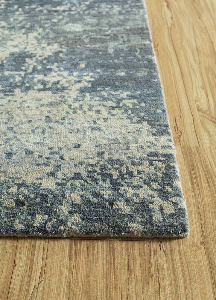 uvenuti grey and black wool and silk hand knotted Rug - Corner