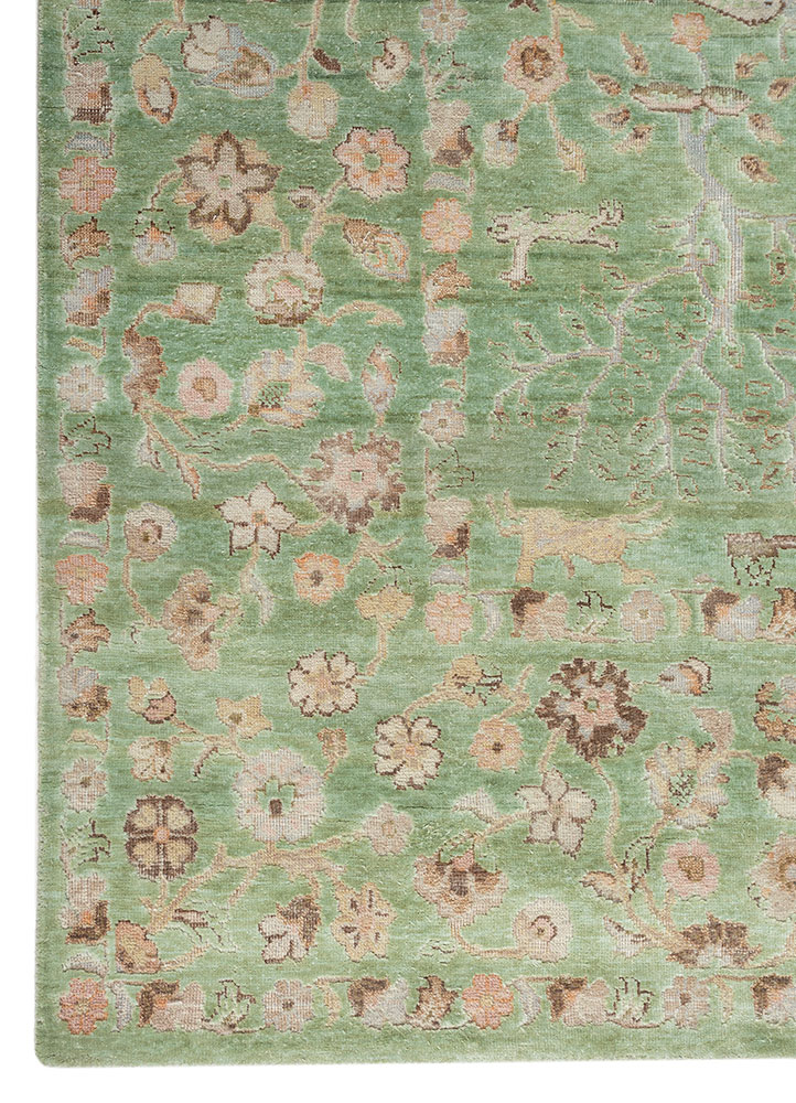 far east green wool and silk hand knotted Rug - Corner