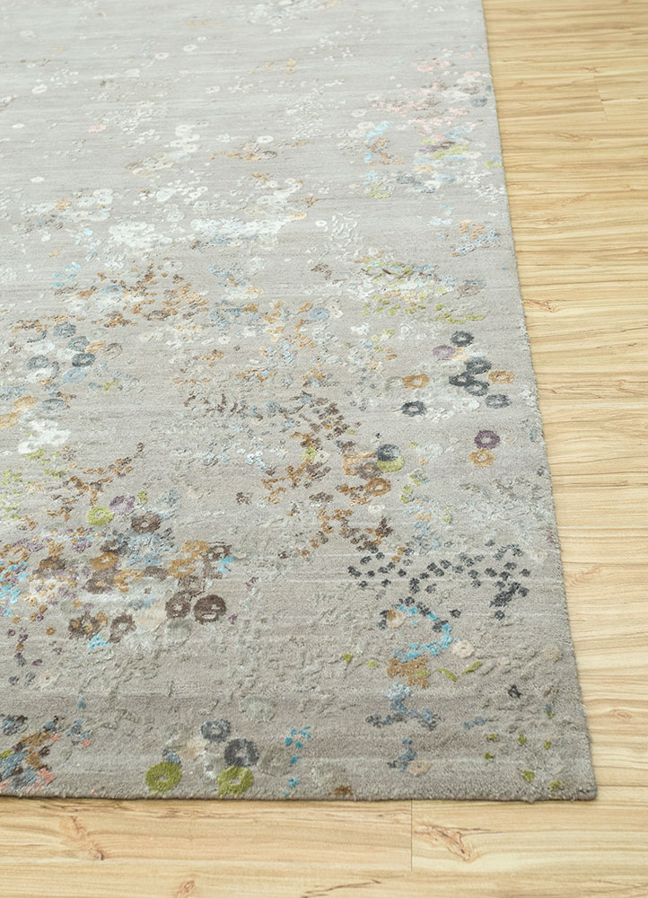 hidden by kavi grey and black wool and bamboo silk hand knotted Rug - Corner