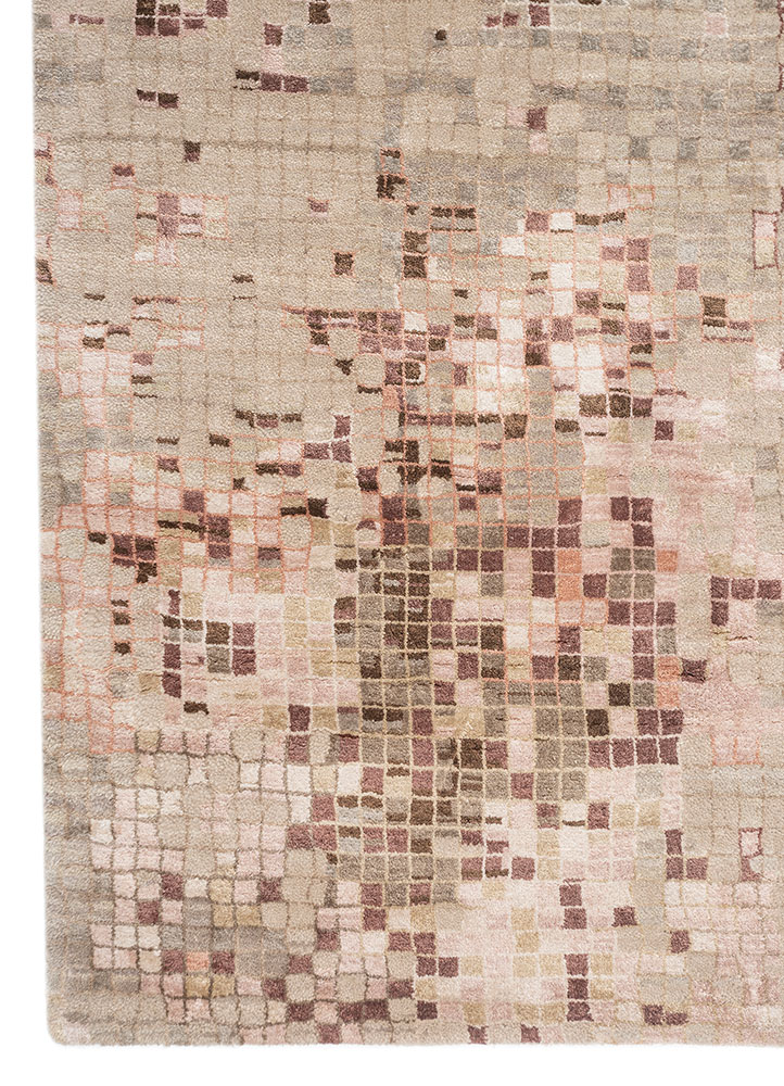 hidden by kavi ivory wool and bamboo silk hand knotted Rug - Corner
