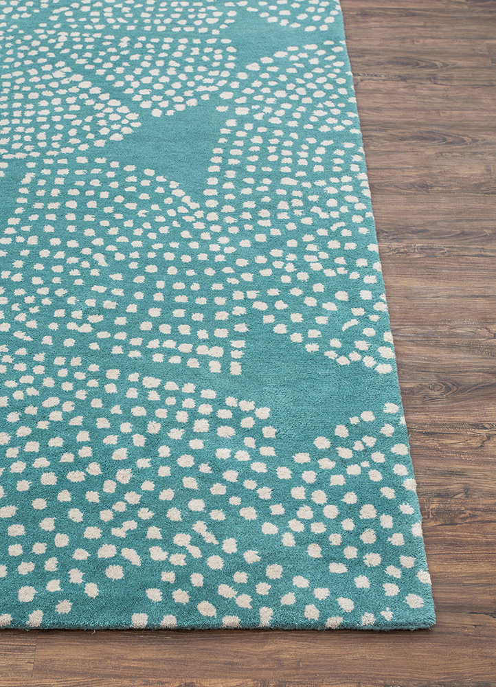 linear blue wool hand tufted Rug - Corner