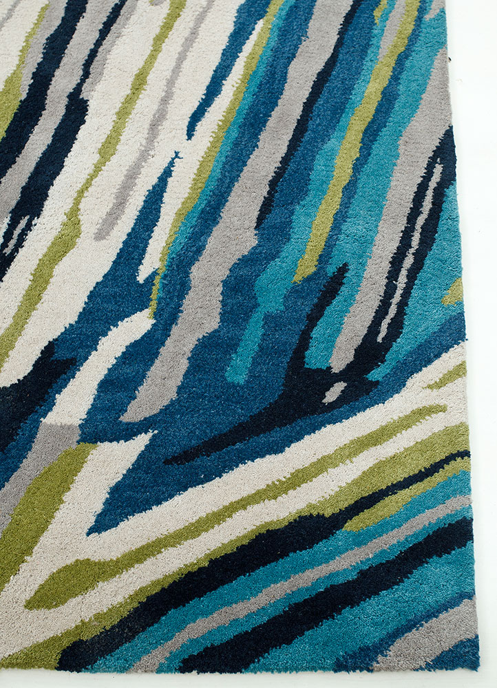 genesis green wool hand tufted Rug - Corner