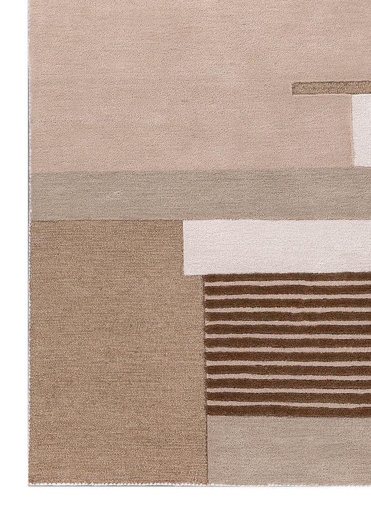 come around ivory wool hand tufted Rug - Corner