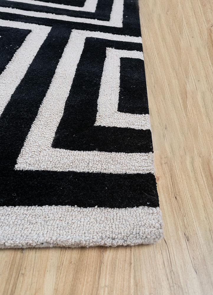 adrift ivory wool and viscose hand tufted Rug - Corner