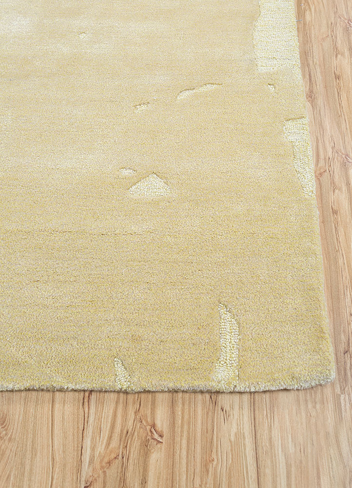 white noise gold wool and viscose hand tufted Rug - Corner