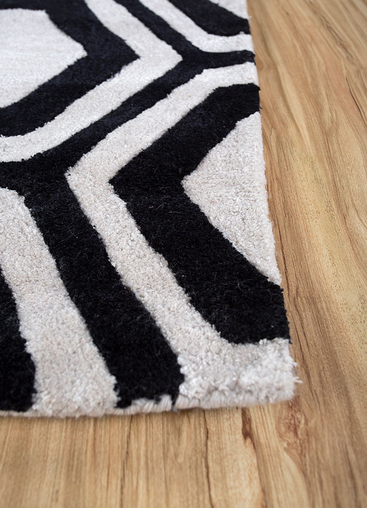 contour grey and black wool and viscose hand tufted Rug - Corner