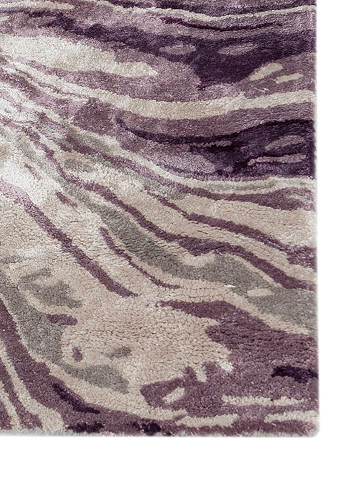 genesis grey and black viscose hand tufted Rug - Corner