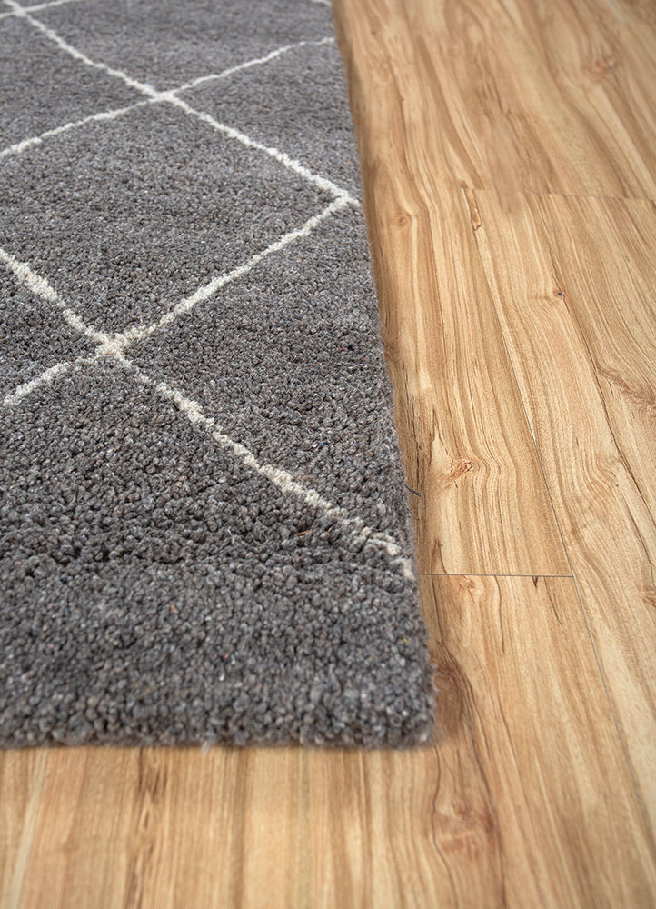 contour grey and black wool and viscose hand tufted Rug - Corner