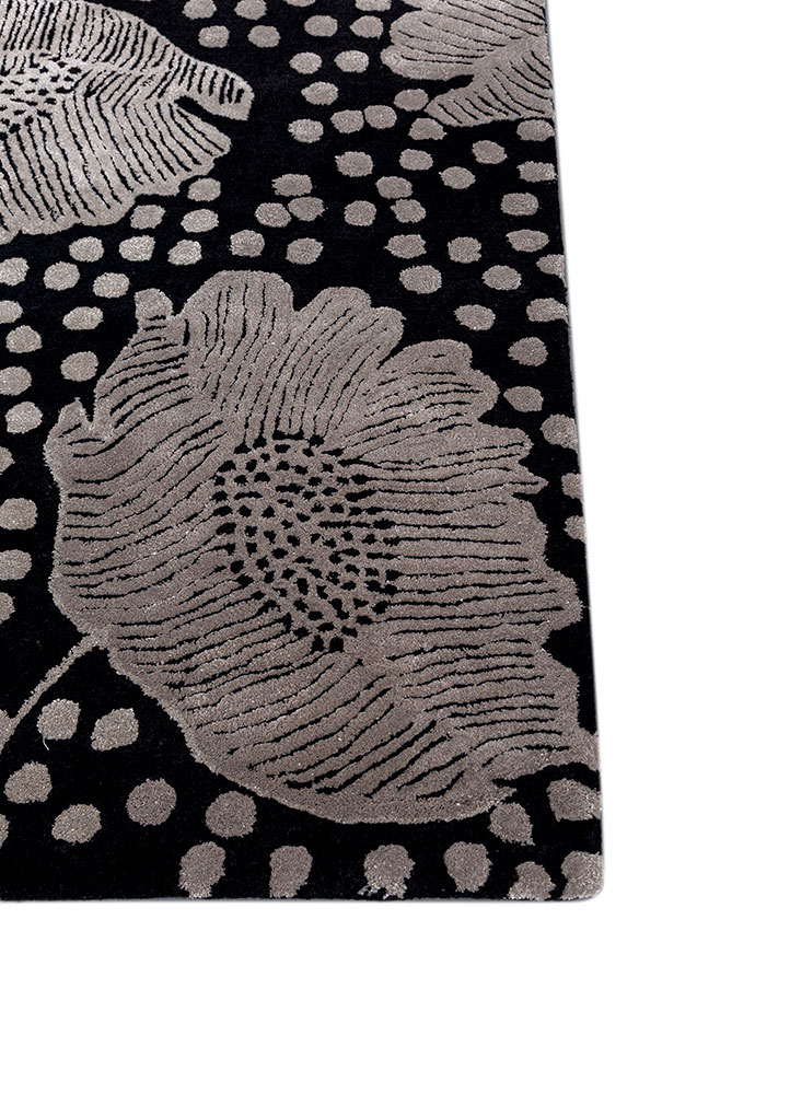hacienda grey and black wool and viscose hand tufted Rug - Corner