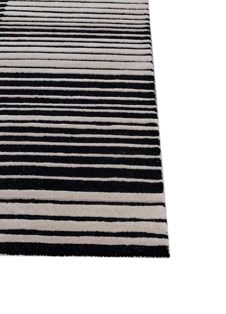 contour ivory wool and viscose hand tufted Rug - Corner