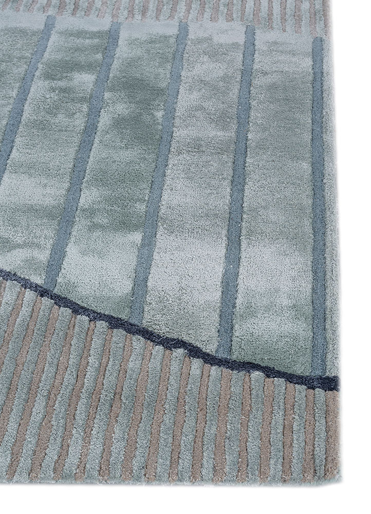 white noise blue wool and viscose hand tufted Rug - Corner