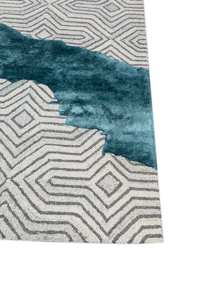 pathways ivory wool and viscose hand tufted Rug - Corner