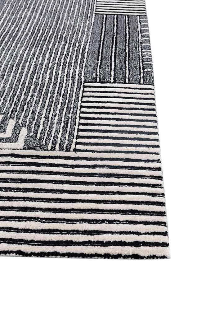 caliedo ivory wool hand tufted Rug - Corner