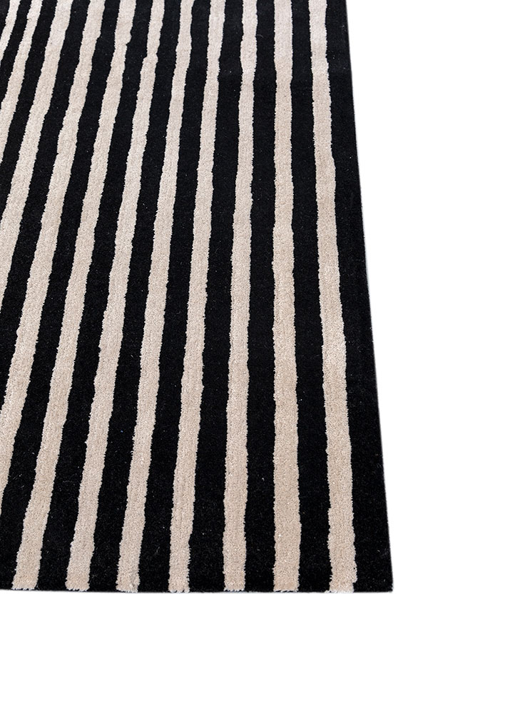 adrift grey and black wool and viscose hand tufted Rug - Corner