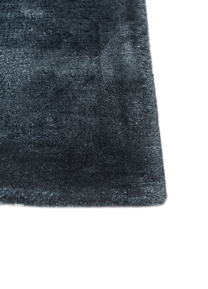 cera blue viscose hand tufted Rug - Corner