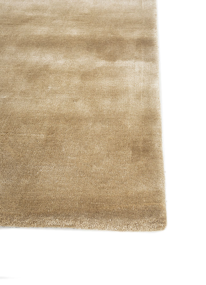 cera green viscose hand tufted Rug - Corner