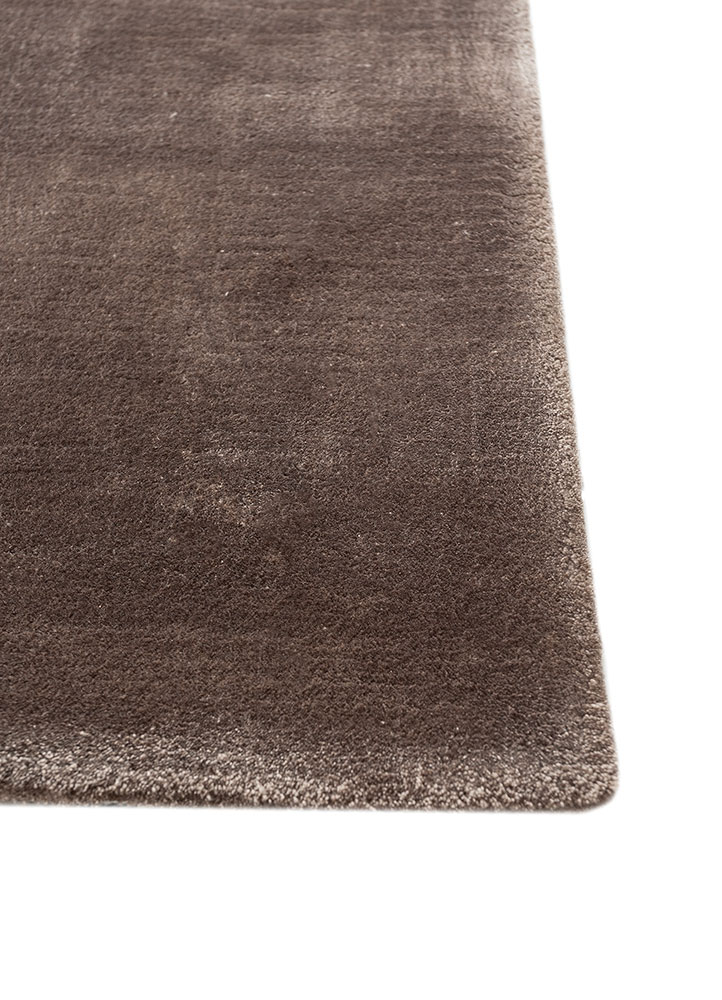 cera grey and black viscose hand tufted Rug - Corner