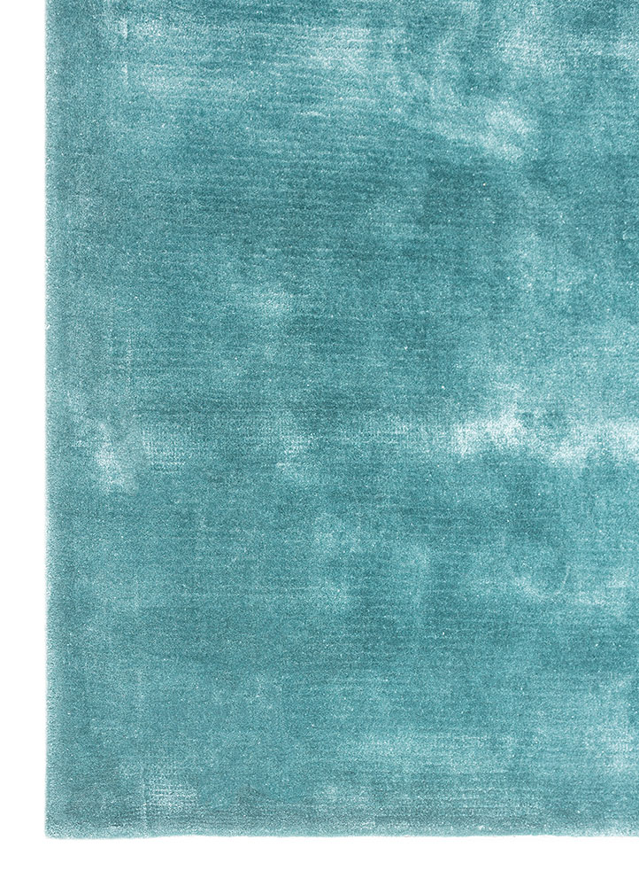 cera blue viscose hand tufted Rug - Corner