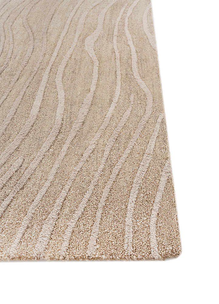 wild wanderlust gold wool and viscose hand tufted Rug - Corner