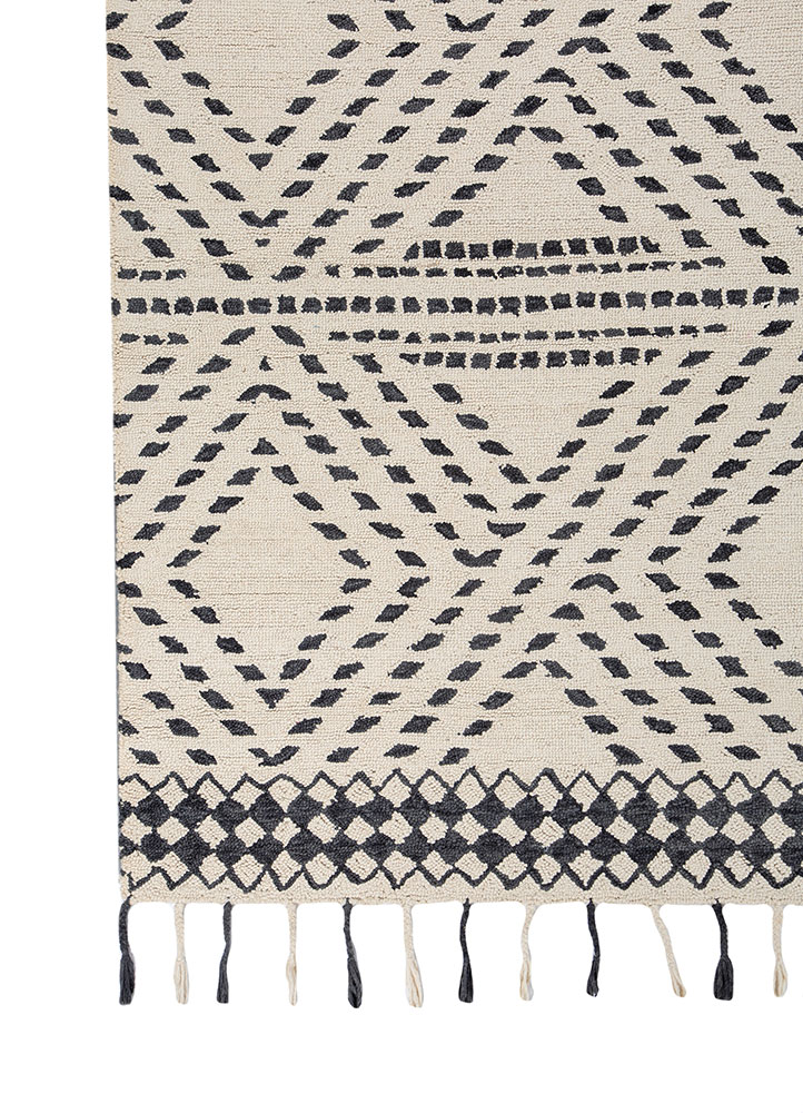 contour ivory wool hand tufted Rug - Corner