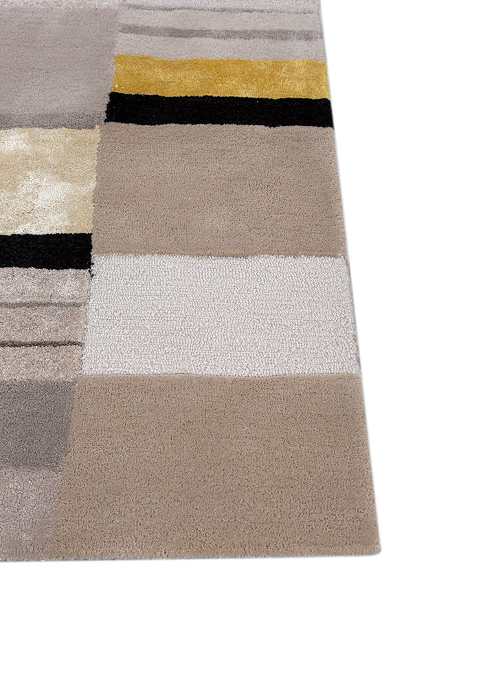 linear ivory wool and viscose hand tufted Rug - Corner