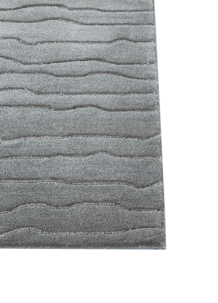cera blue wool and viscose hand tufted Rug - Corner