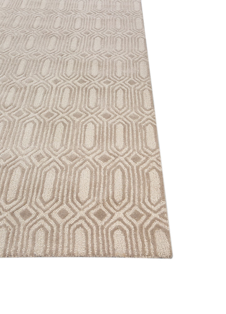pathways ivory wool hand tufted Rug - Corner