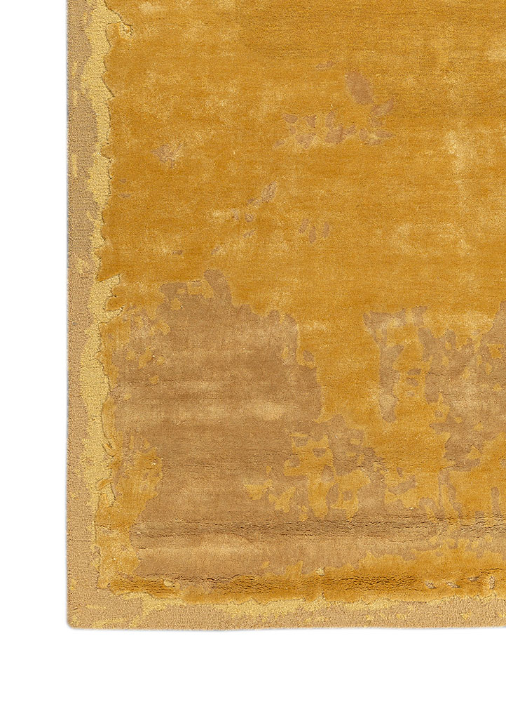 white noise gold wool and viscose hand tufted Rug - Corner