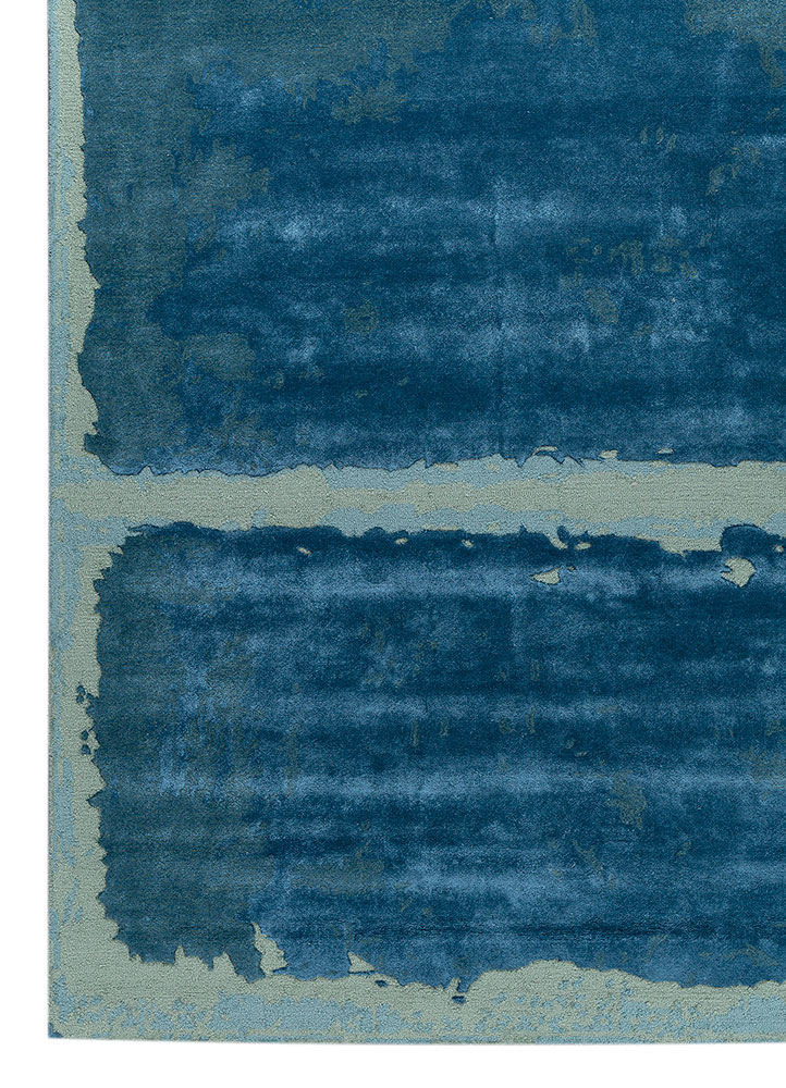 white noise blue wool and viscose hand tufted Rug - Corner
