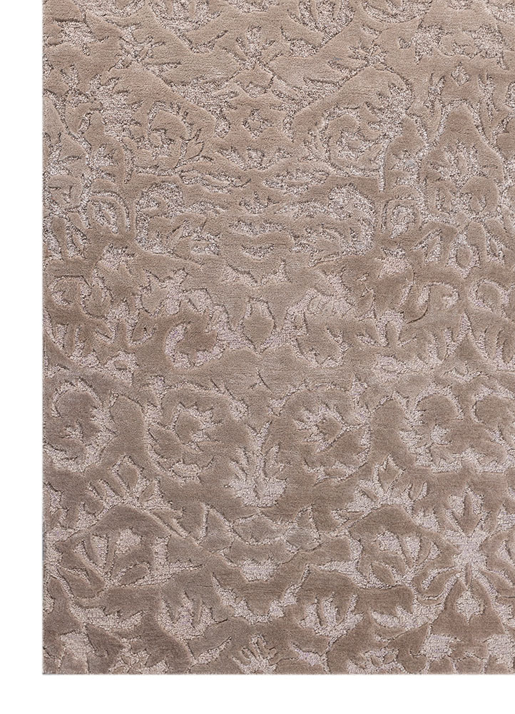 kasbah ivory wool and viscose hand tufted Rug - Corner