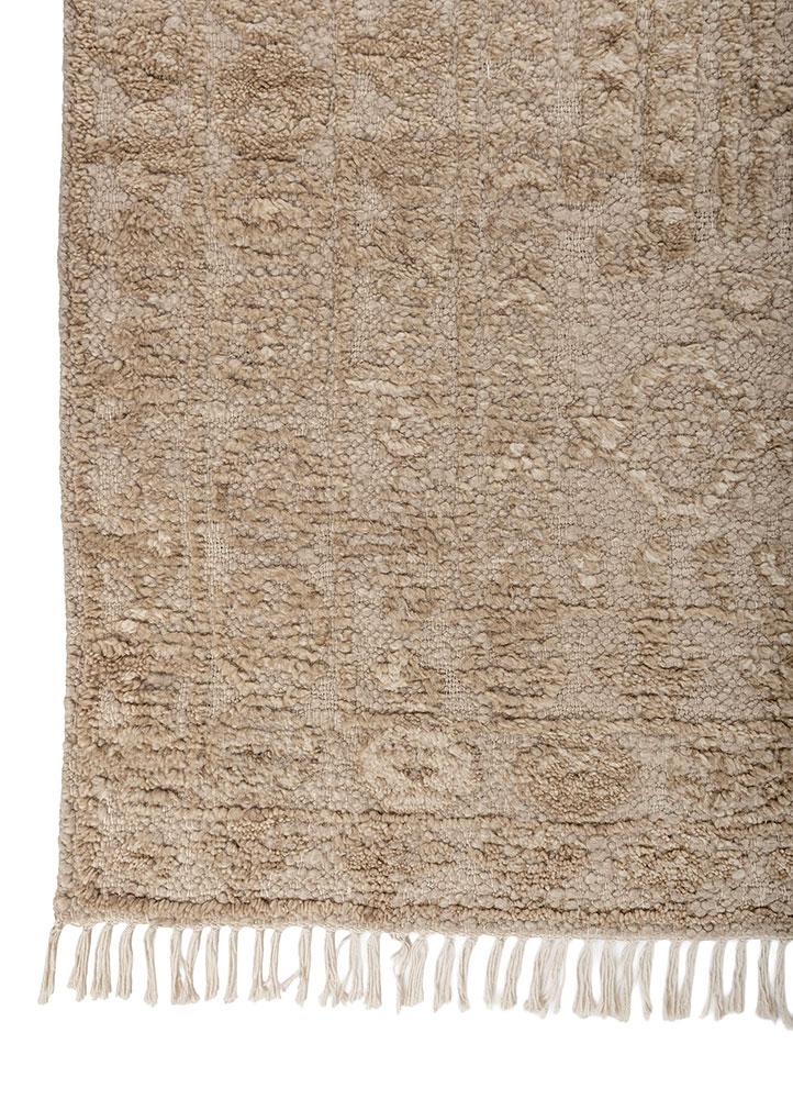 aprezo beige and brown wool hand knotted Rug - Corner
