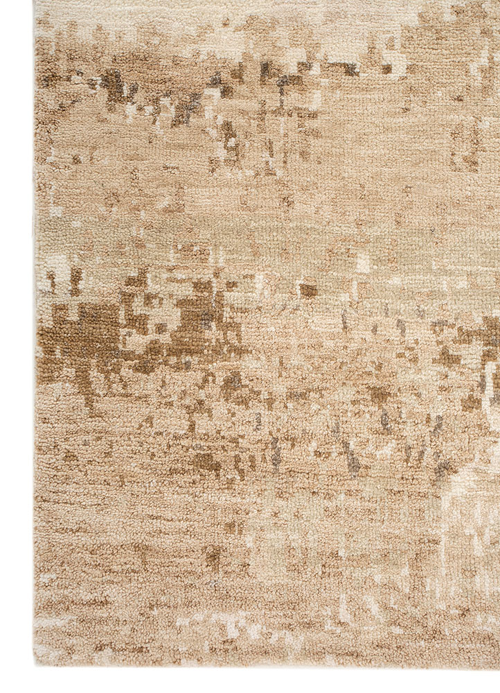 entropy ivory wool and silk hand knotted Rug - Corner