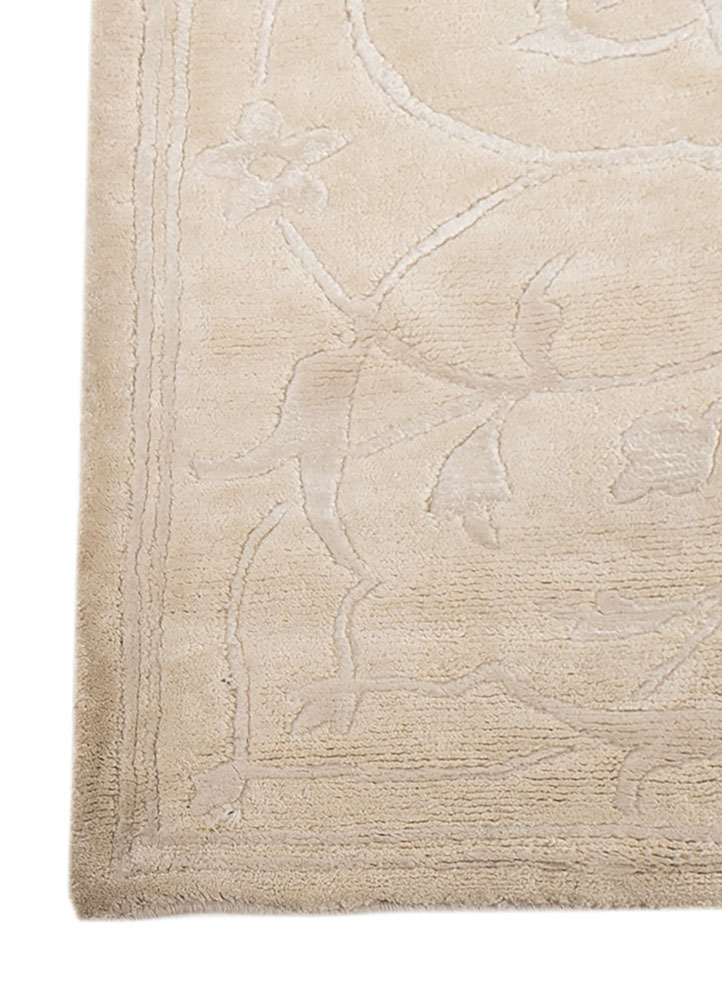 far east ivory viscose hand knotted Rug - Corner