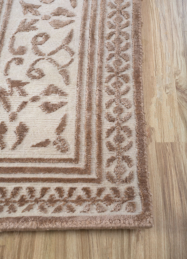 azalea ivory wool and bamboo silk hand knotted Rug - Corner