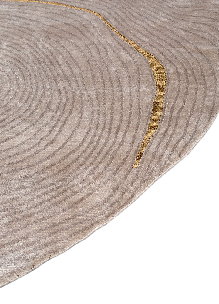 azalea ivory bamboo silk and zari hand knotted Rug - Corner