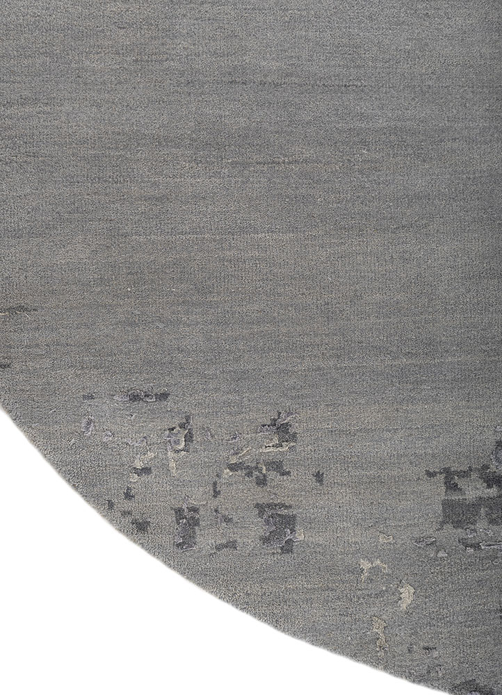 aprezo grey and black wool and bamboo silk hand knotted Rug - Corner