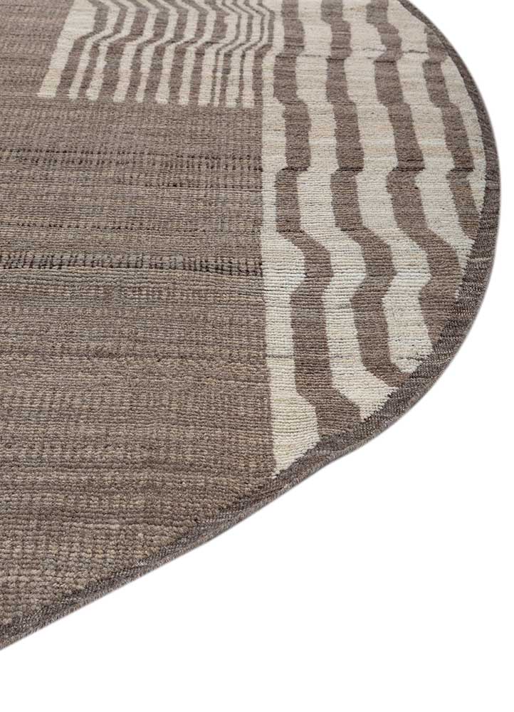 manifest beige and brown wool hand knotted Rug - Corner