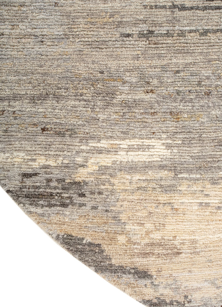 entropy ivory wool hand knotted Rug - Corner