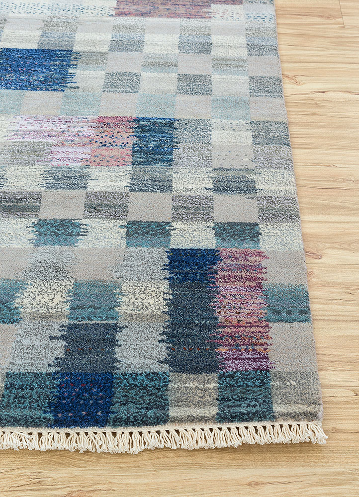 manchaha grey and black wool and bamboo silk hand knotted Rug - Corner