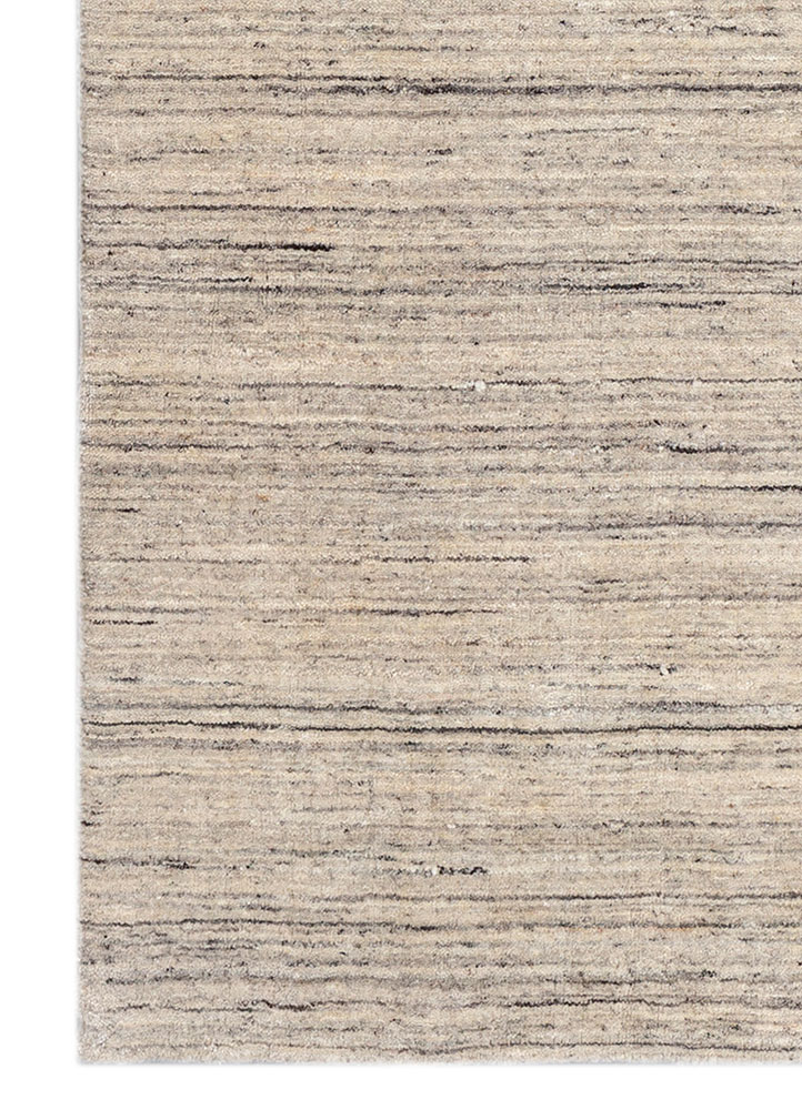 basis ivory wool hand loom Rug - Corner