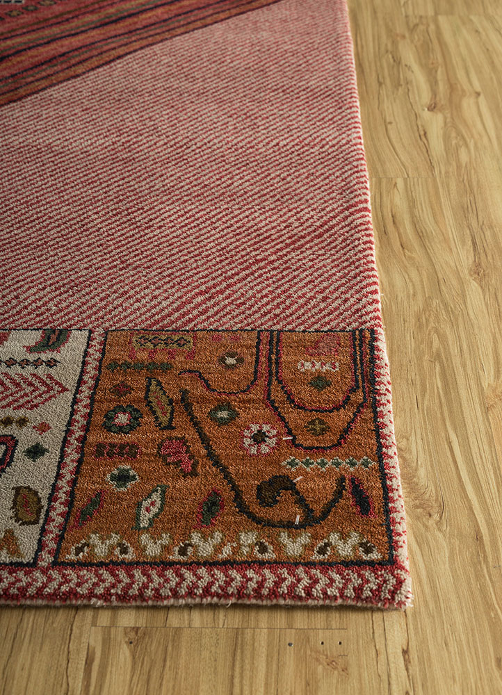 manchaha red and orange wool hand knotted Rug - Corner