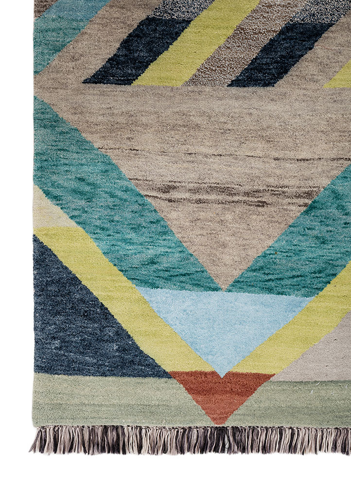 freedom manchaha grey and black wool and bamboo silk hand knotted Rug - Corner