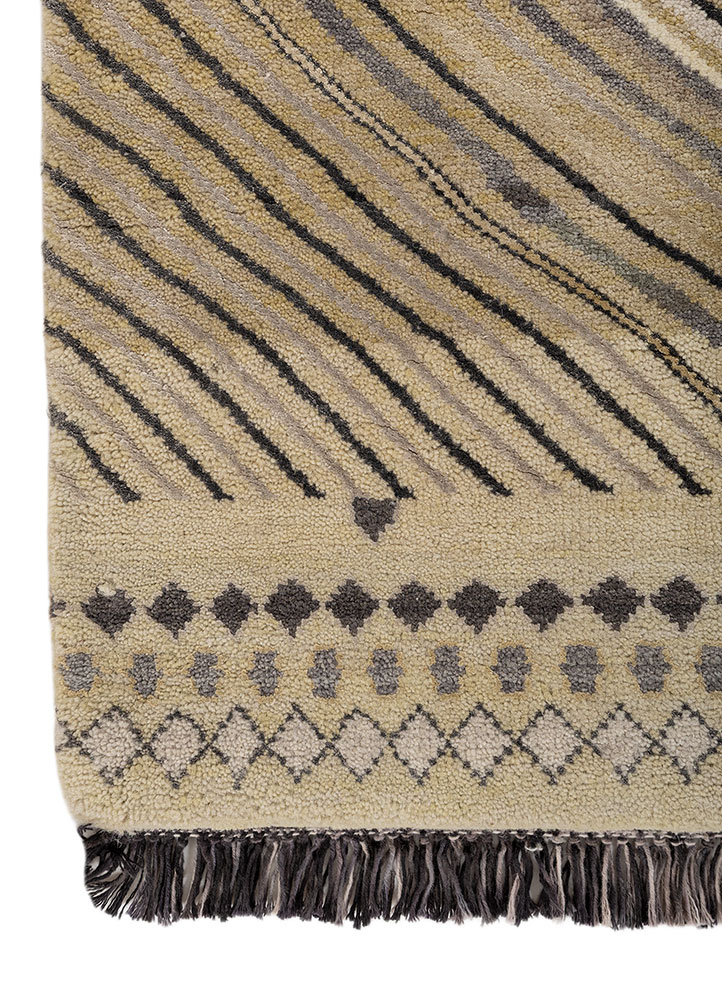 manchaha grey and black wool and bamboo silk hand knotted Rug - Corner