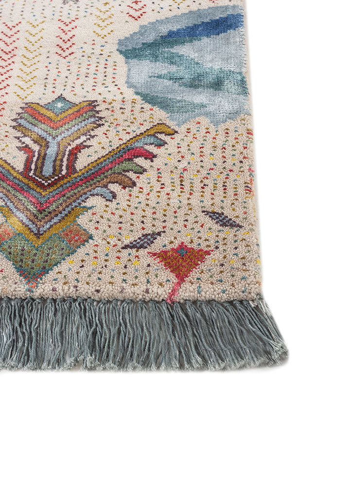 manchaha ivory wool and bamboo silk hand knotted Rug - Corner