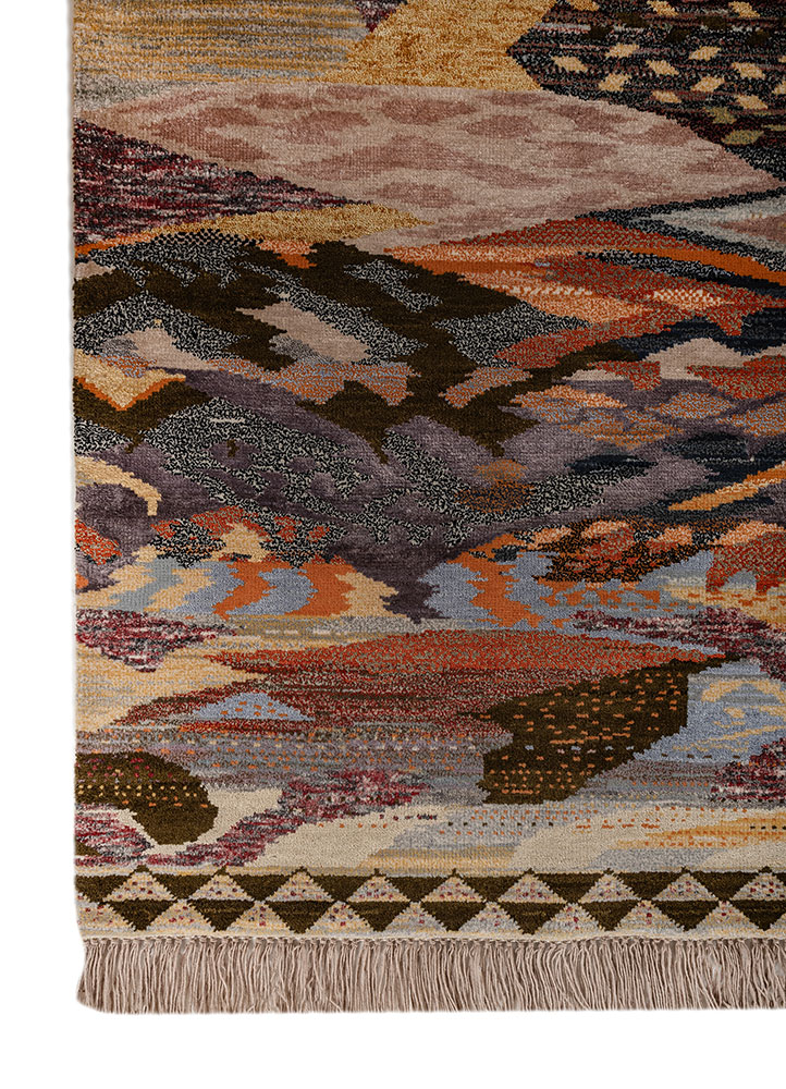 manchaha gold wool and bamboo silk hand knotted Rug - Corner