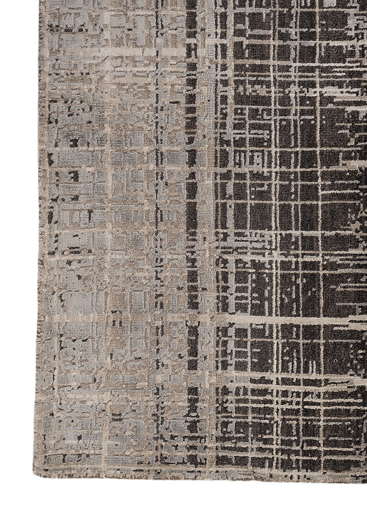 aprezo ivory wool and bamboo silk hand knotted Rug - Corner