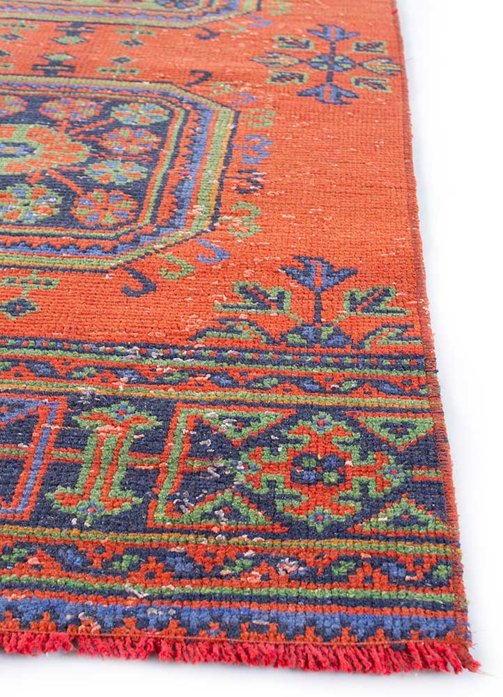 vintage red and orange wool hand knotted Rug - Corner